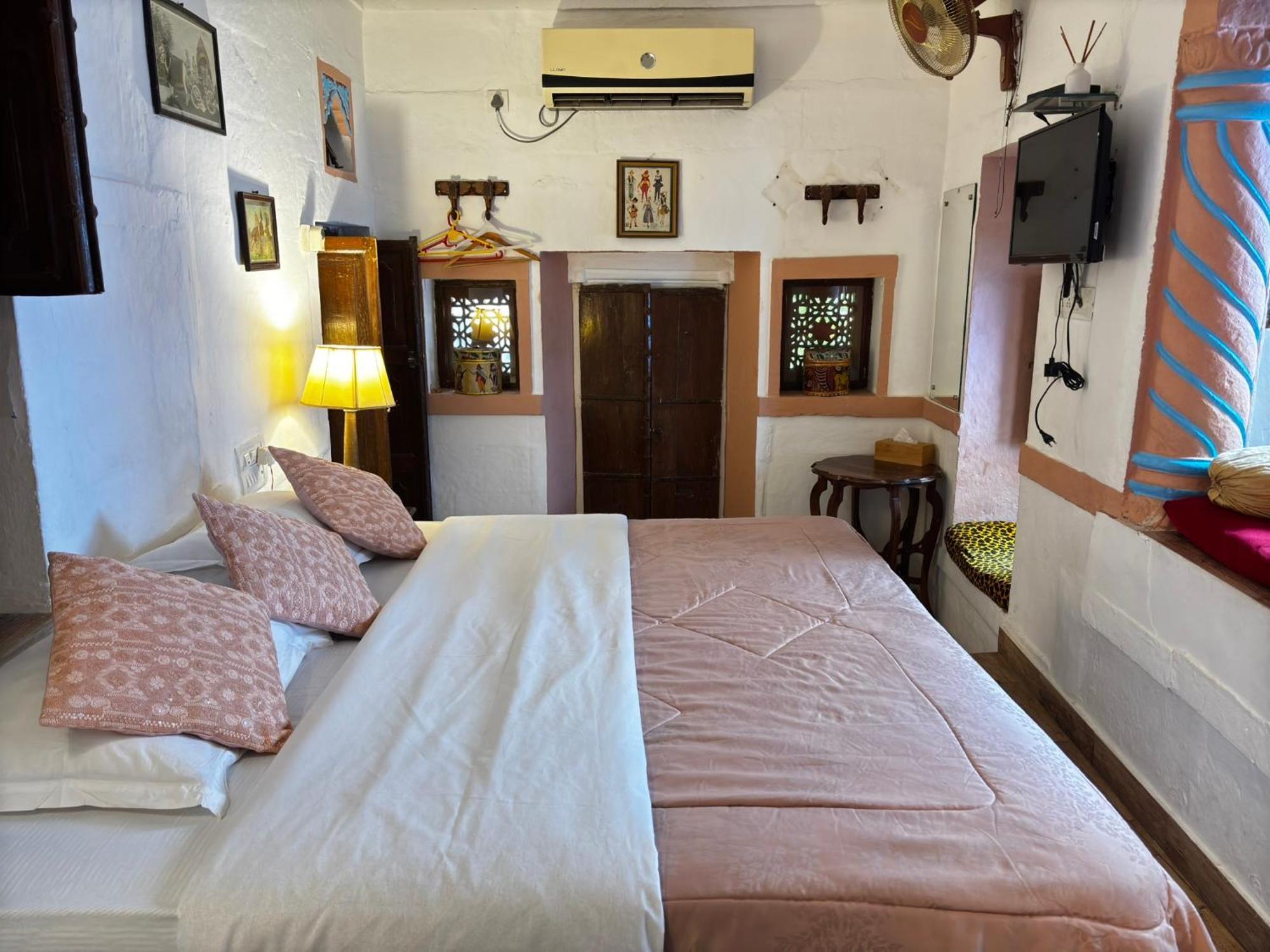 Shahi Guest House Jodhpur  Buitenkant foto